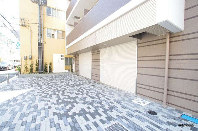 コメンズウメダ　仲介手数料無料の外観