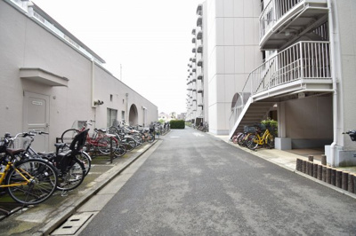 【その他共用部分】 | 大倉山ハイム1号棟 | 駐輪場