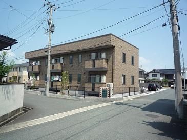 クラージュの外観