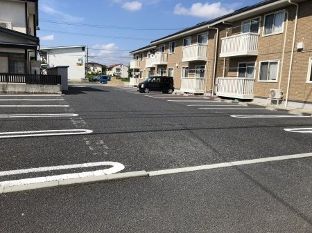 グランドール Ａの駐車場|駐車場