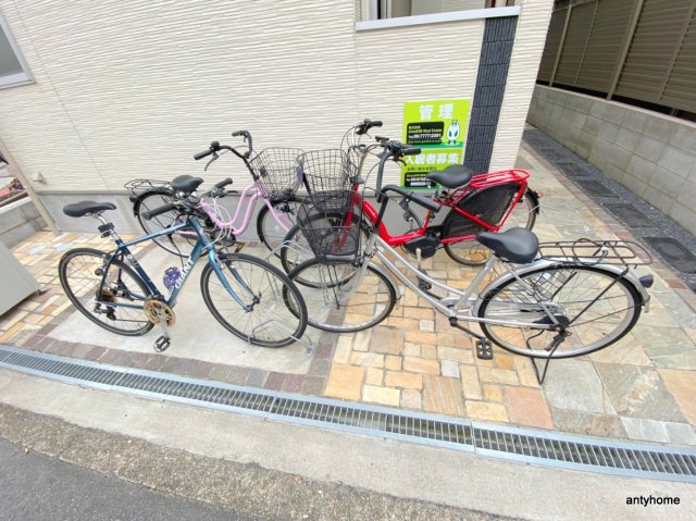 Malva都島 仲介手数料無料の駐車場