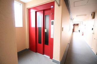 【その他共用部分】 | エレベーターを完備したマンション♪