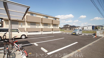 【駐車場】 | ヴァンベールみどりの