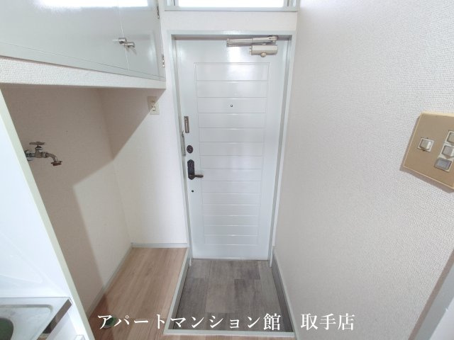 取手ハイツの玄関