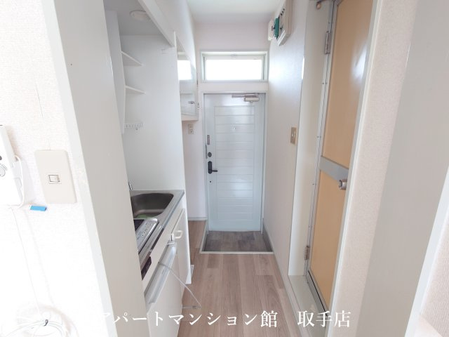 取手ハイツの玄関