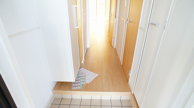 キンダーテラッセⅠの玄関