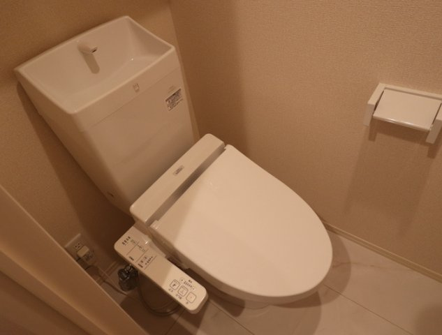 熊本市東区沼山津２丁目のアパートのトイレ