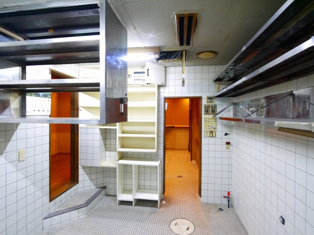 カイモト第三ビルの内装