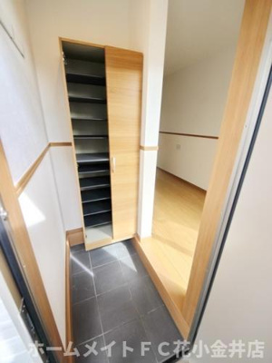 【玄関】 | ヴィラージュ野口町