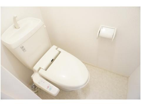 熊本市東区尾ノ上３丁目のアパートのトイレ