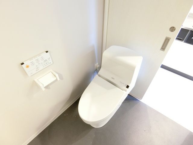 メゾンブラン北野田のトイレ