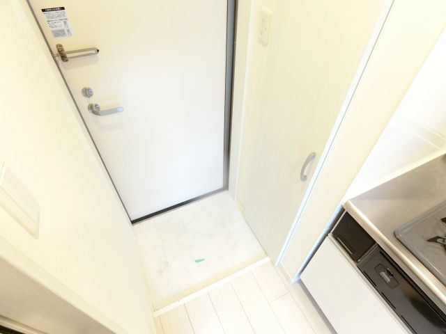 メゾンブラン北野田の玄関