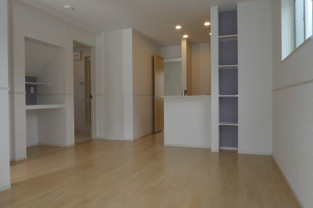 フィオーレⅡの居間・リビング