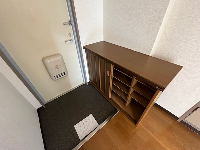 バークレイコーポの玄関