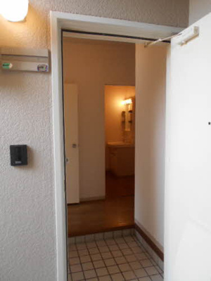 【玄関】 | フレグランス築港