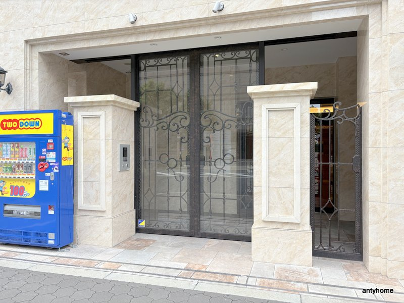 La Douceur天満 仲介手数料無料のエントランス