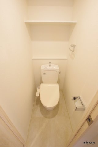 La Douceur天満 仲介手数料無料のトイレ