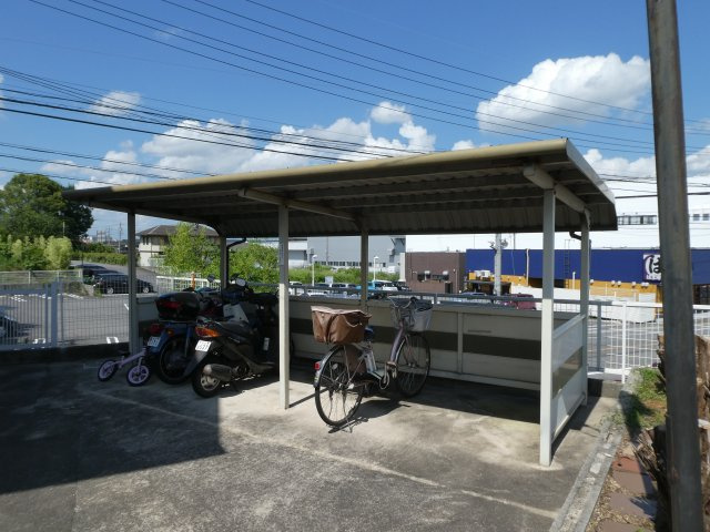 グリーンアーバンのその他共用部分|自転車置き場