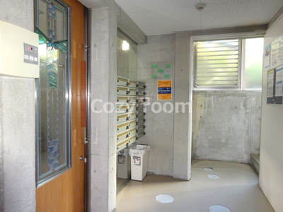 【ロビー】 | クオリア吹田 | 毎日通るロビーはこのようになっています。