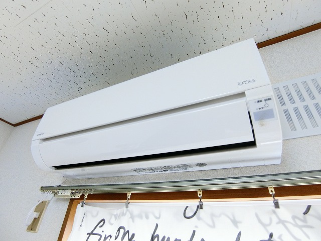 【設備】 | パナハイツリュウセイA | 暑い夏や寒い冬に大活躍のエアコン付きです☆冷暖房完備で1年中快適に過ごせます♪