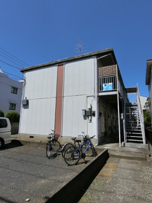 【外観】 | パナハイツリュウセイA | 南武線・小田急線「登戸」駅まで徒歩9分！2沿線利用可能で通勤通学にも便利な立地の2階建てアパートです♪