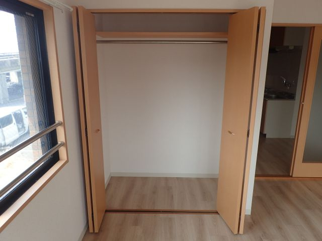 ルーミー寺本2号館の収納