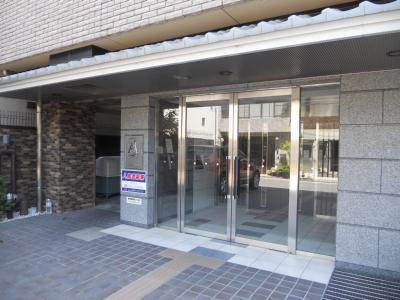 アスヴェル京都堀川高辻のエントランス