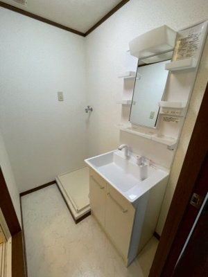 【洗面所】 | アールズコート２ | ※同建物同型別のお部屋