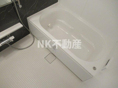 【浴室】 | ハイツニッサク（長瀬賃貸） | 落ち着いた空間のお風呂です