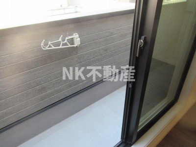 【バルコニー】 | ハイツニッサク（長瀬賃貸） | バルコニーからの眺めを楽しみながら食事をしませんか