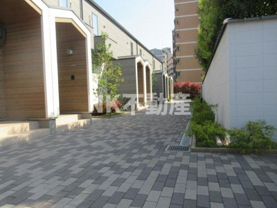 【エントランス】 | ハイツニッサク（長瀬賃貸） | 毎日通るエントランスはこのようになっています