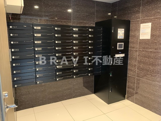 ウエンズ勝山　BRAVI不動産のその他共用部分|【ウエンズ勝山】メールボックス