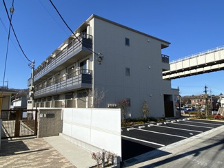【駐車場】 | サイドの駐車場です