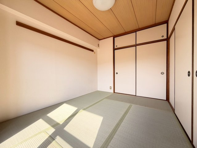 コモンパレス清水ヶ丘の寝室