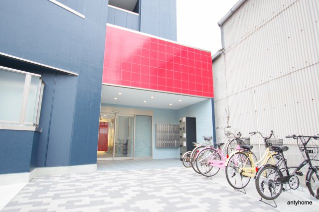 みおつくし西梅田Ⅳ 仲介手数料無料のエントランス