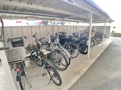【駐車場】 | マンションビスタリカ