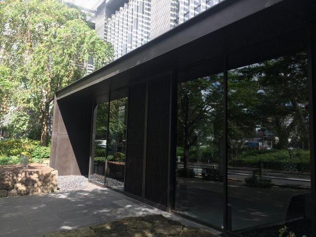 パークコート千代田富士見ザタワーのエントランス