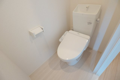 【トイレ】 | フルール恵比須 | 温水洗浄便座