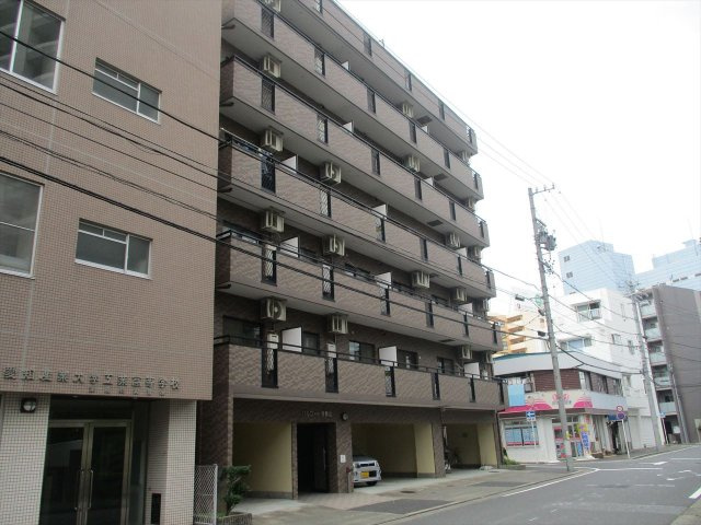 パルコート伊勢山