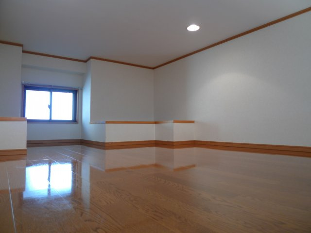 ニューライフ津田沼の内装|おおきなロフトです