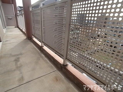 【バルコニー】 | イーストマンション