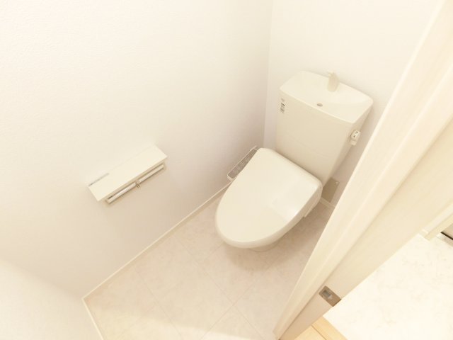Primroseのトイレ|同物件別部屋イメージ写真