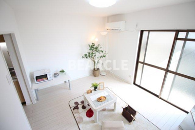 【洋室】 | メゾンアイゼン