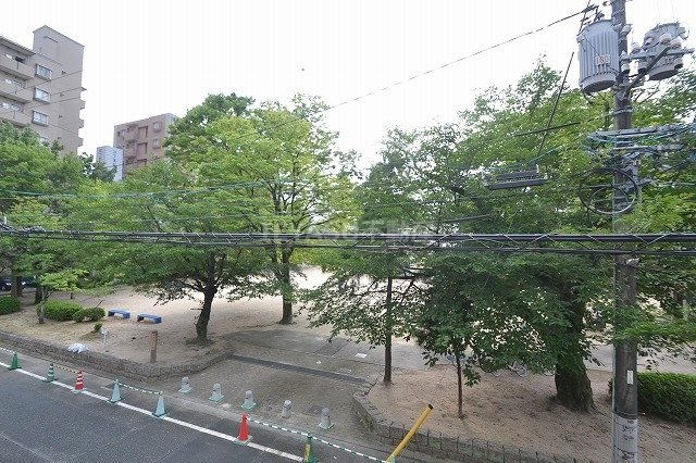 広島市中区広瀬北町の賃貸マンションの展望