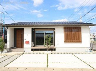 【外観】 | 平屋分譲住宅！生津小学校徒歩2分♪お車3台駐車OK