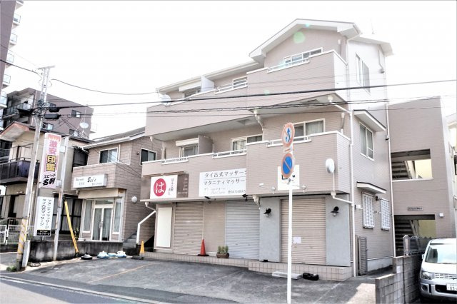 アフェット津田沼のエントランス
