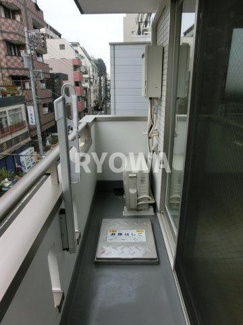 【バルコニー】 | アルルフラン森下 | 掲載の写真は退去前の写真となります。