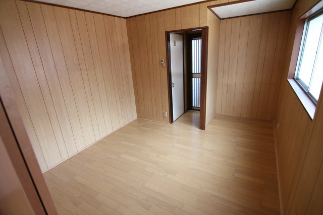 【洋室】 | 西難波町6丁目テラス