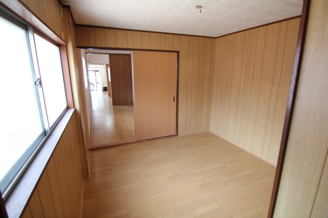 【洋室】 | 西難波町6丁目テラス