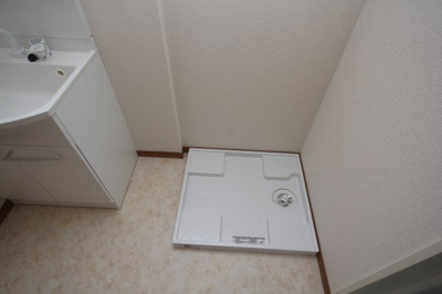 【設備】 | ポプラ・Ⅱ | 洗濯機置場